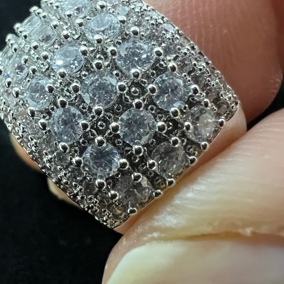 NWOT… Sterling Silver 925 W/ Simulated Diamonds And 18K White Gold Overlay. - Picture 8 of 10